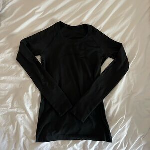 Black Lululemon long sleeve